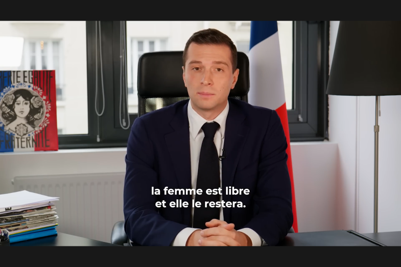 2024年6月17日、バルデラの公式Youtubeチャンネルに投稿された動画「フランスのすべての女性たちに呼びかけたい」より一場面。「女性は自由であり、これからもそうあり続ける」と語っている。